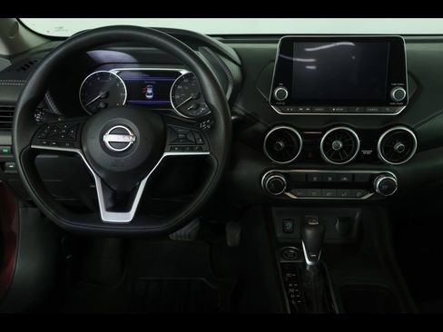 Used 2024 Nissan Sentra SV image 16