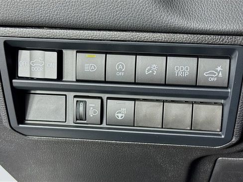 Used 2026 Toyota Tundra Limited w/ Nightshade Package image 18