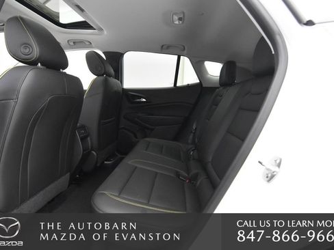 Used 2025 Chevrolet Trax ACTIV w/ Sunroof Package image 26