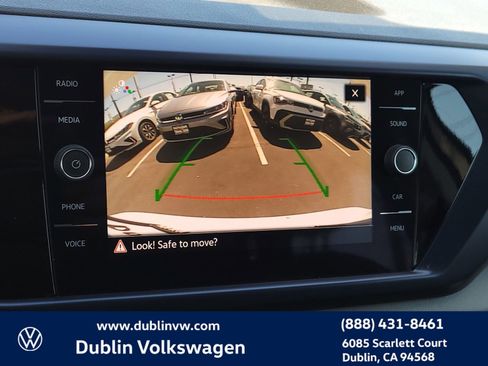 Certified 2023 Volkswagen Taos SE image 14