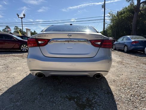 Used 2017 Nissan Maxima Platinum image 6