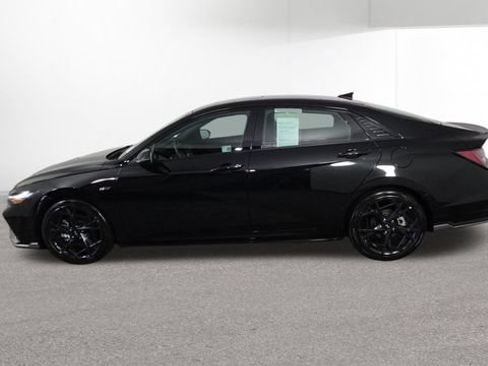Certified 2025 Hyundai Elantra N Line FWD image 5