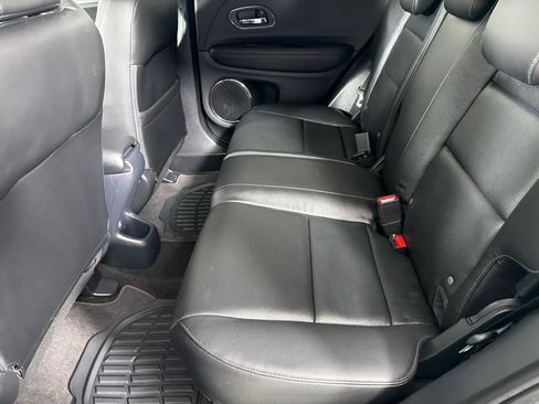 Used 2021 Honda HR-V EX-L image 19