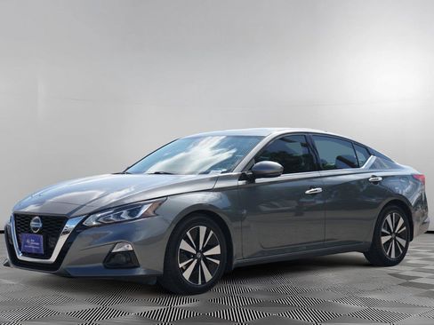Used 2019 Nissan Altima 2.5 SV FWD image 8