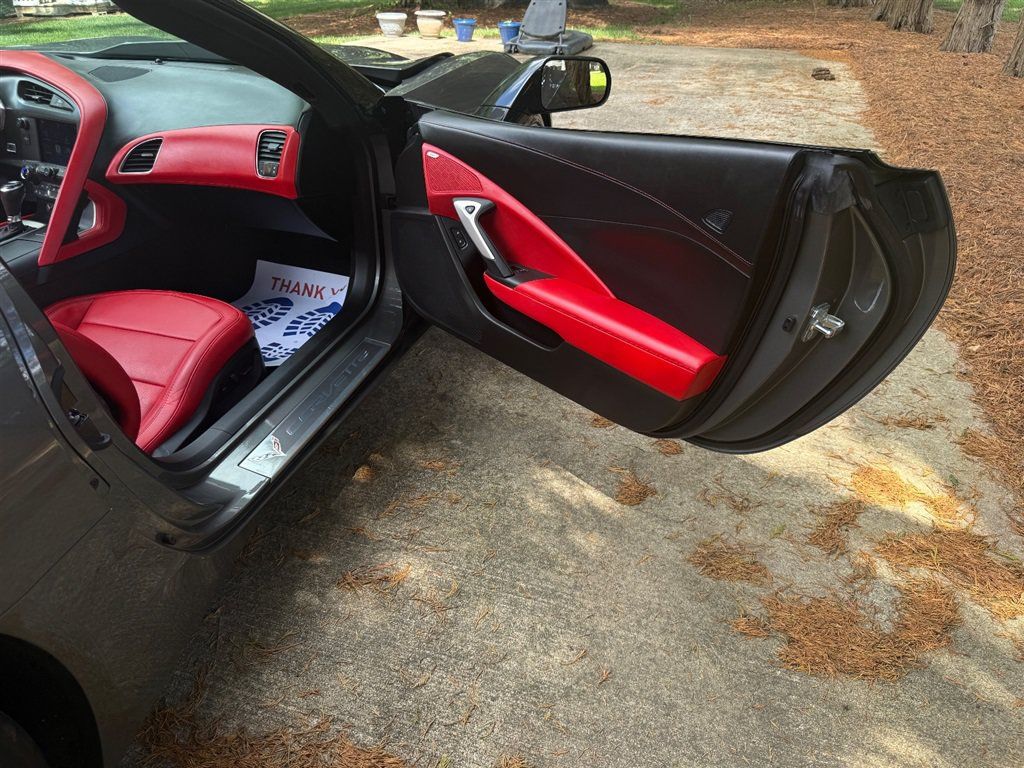 Used 2016 Chevrolet Corvette Stingray Coupe RWD image 55