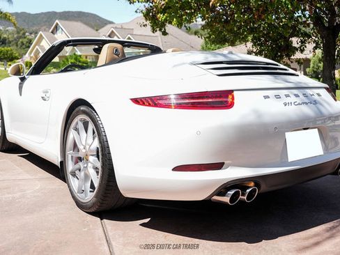Used 2015 Porsche 911 Carrera S RWD image 6