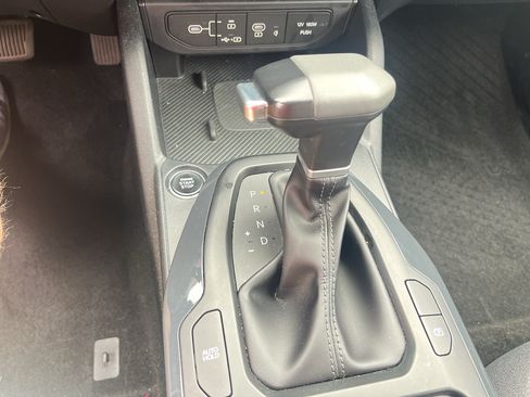 Used 2025 Kia K4 EX FWD image 21