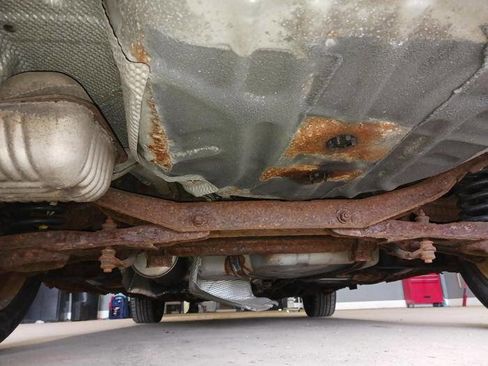 Used 2008 Ford Focus SES FWD image 14