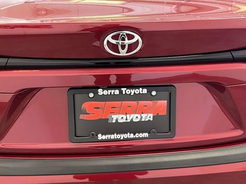 Used 2025 Toyota Corolla LE w/ Convenience Package image 11