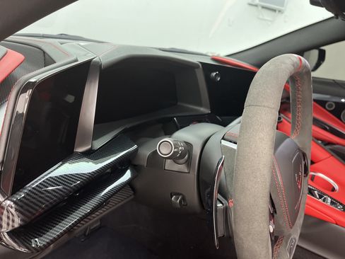 Used 2026 Chevrolet Corvette Z06 RWD image 12