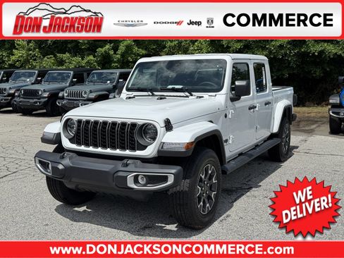 New 2026 Jeep Gladiator Sport AWD/4WD image 1