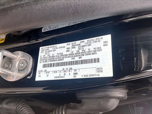 Used 2022 Lincoln Corsair AWD w/ Equipment Group 101A image 34