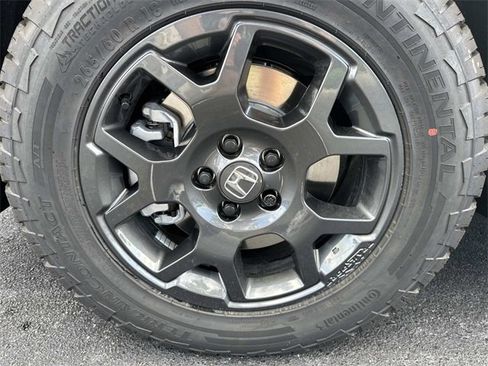 New 2025 Honda Pilot TrailSport image 11