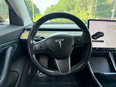 Used 2018 Tesla Model 3 Long Range RWD image 43