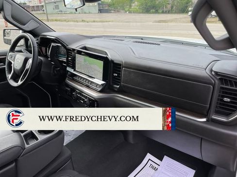 Used 2026 Chevrolet Silverado 1500 RST AWD/4WD image 36
