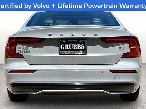 Used 2025 Volvo S60 B5 Plus FWD image 5