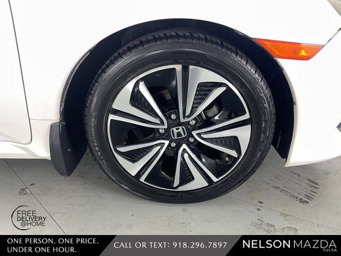 Used 2016 Honda Civic EX-T image 12