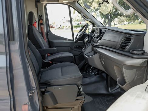 Used 2020 Ford Transit 250 148 High Roof Extended image 32