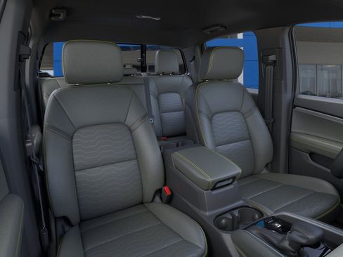 New 2026 Chevrolet Colorado ZR2 AWD/4WD image 16