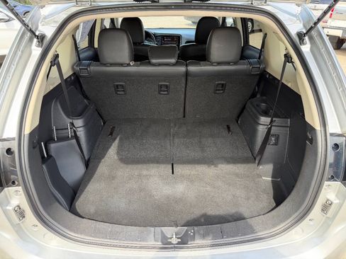 Used 2019 Mitsubishi Outlander SE FWD image 15