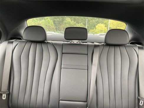 New 2026 Mercedes-Benz E 350 4MATIC Sedan image 28