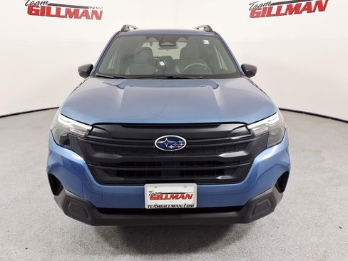 Used 2025 Subaru Forester AWD/4WD image 2