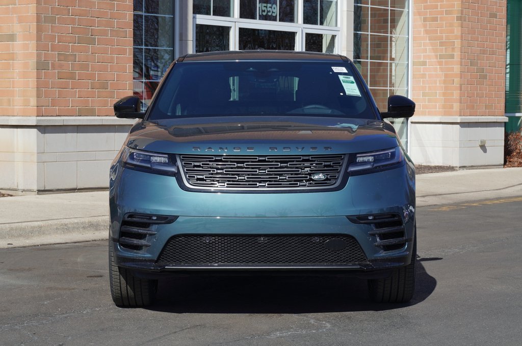 Used 2026 Land Rover Range Rover Velar Dynamic SE AWD/4WD image 4