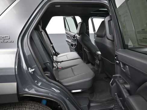 Certified 2025 Toyota 4Runner TRD Off-Road Premium image 38