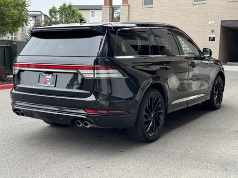 Used 2021 Lincoln Aviator Reserve w/ Equipment Group 208A AWD/4WD image 8