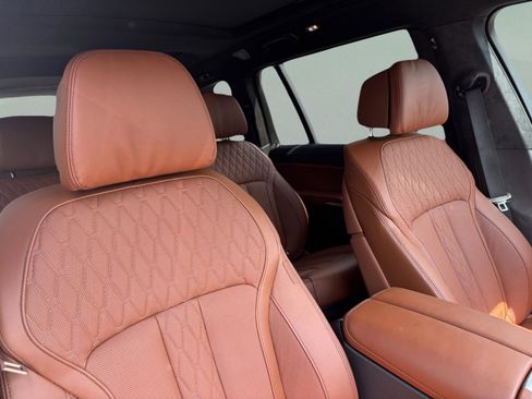 Used 2026 BMW ALPINA XB7 image 22