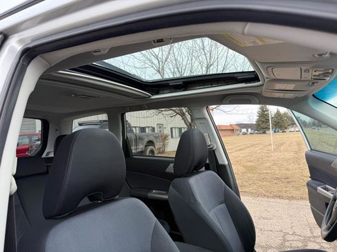 Used 2010 Subaru Forester 2.5XT Premium w/ Popular Equipment Group 1B image 33