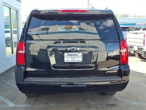 Used 2020 Chevrolet Suburban Premier AWD/4WD image 5