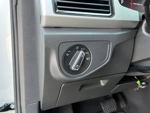 Used 2021 Volkswagen Atlas SEL Premium AWD/4WD image 8