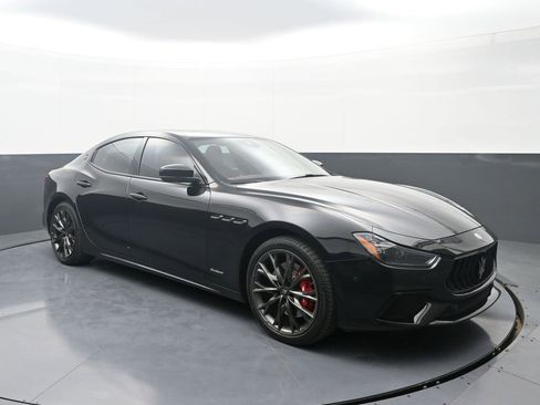 Used 2019 Maserati Ghibli S GranSport Q4 image 3