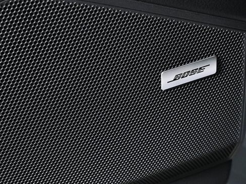 New 2026 Porsche Cayenne S image 7