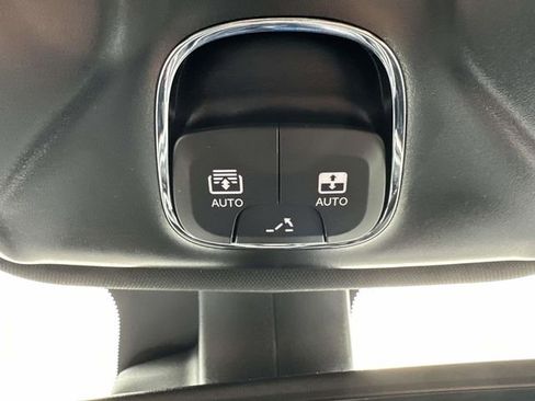 Used 2023 Jeep Compass Latitude w/ Sun and Sound Group image 48