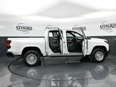 Used 2024 Chevrolet Colorado W/T image 27