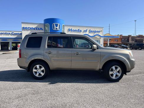 Used 2011 Honda Pilot EX image 3