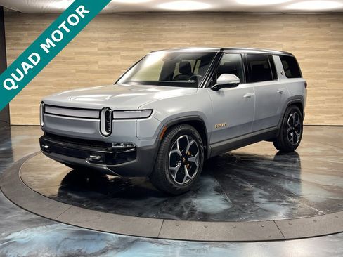 Used 2024 Rivian R1S Adventure image 5