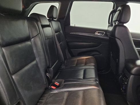 Used 2021 Jeep Grand Cherokee Limited w/ Luxury Group II image 19