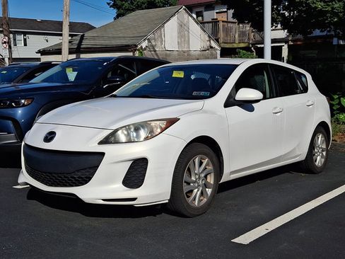Used 2012 MAZDA MAZDA3 i Touring FWD image 3