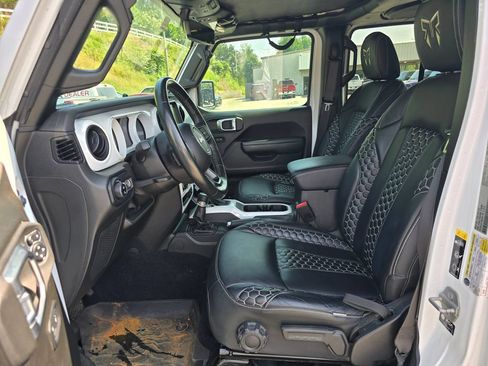 Used 2022 Jeep Gladiator Sport AWD/4WD image 4