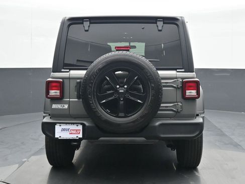 Used 2021 Jeep Wrangler Unlimited Sport image 5