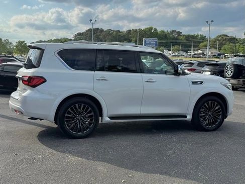 Used 2023 INFINITI QX80 Sensory w/ Cargo Package RWD image 7