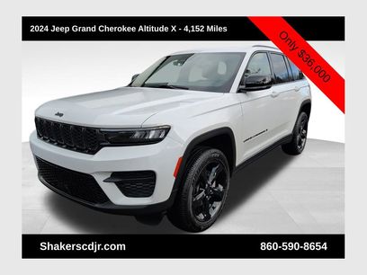 Used 2024 Jeep Grand Cherokee Altitude