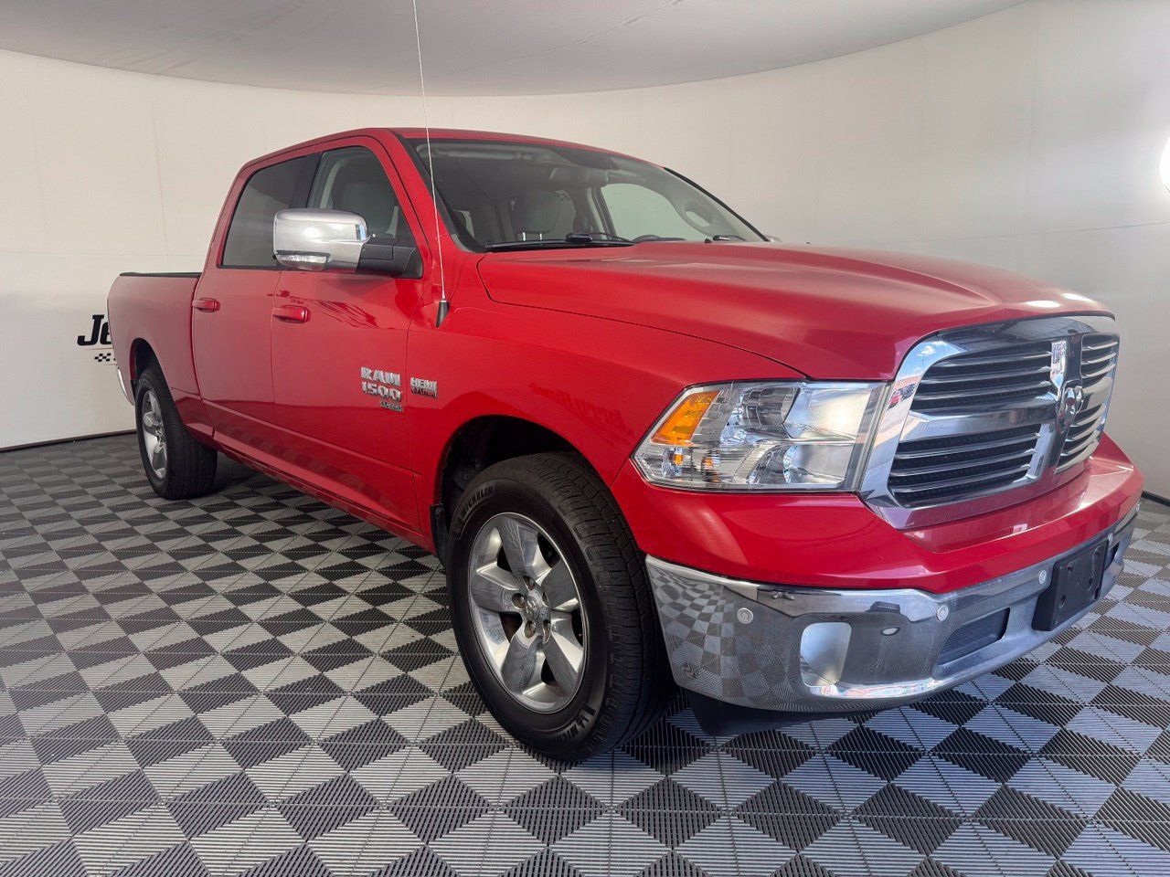 Used 2019 RAM 1500 Big Horn RWD image 6