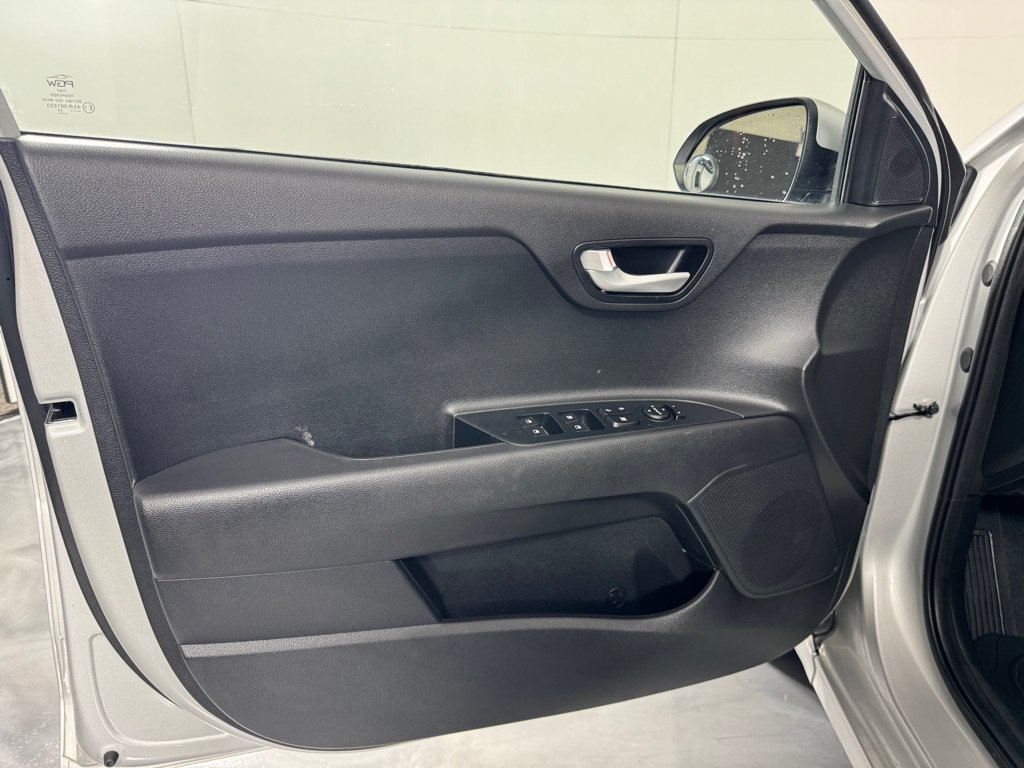 Used 2019 Kia Rio S FWD image 11