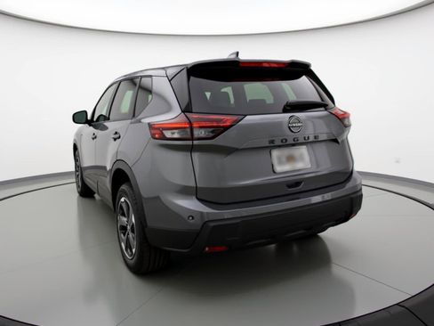 Used 2025 Nissan Rogue SV FWD image 6