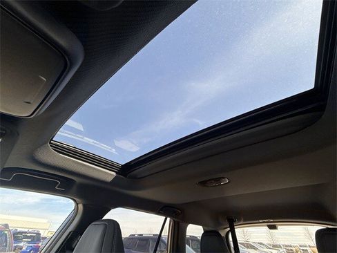 New 2026 Subaru Outback Touring image 13