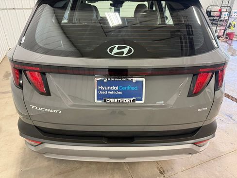 Certified 2025 Hyundai Tucson SE AWD/4WD image 18